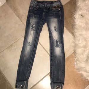 Holy miss me jeans with tons of detail